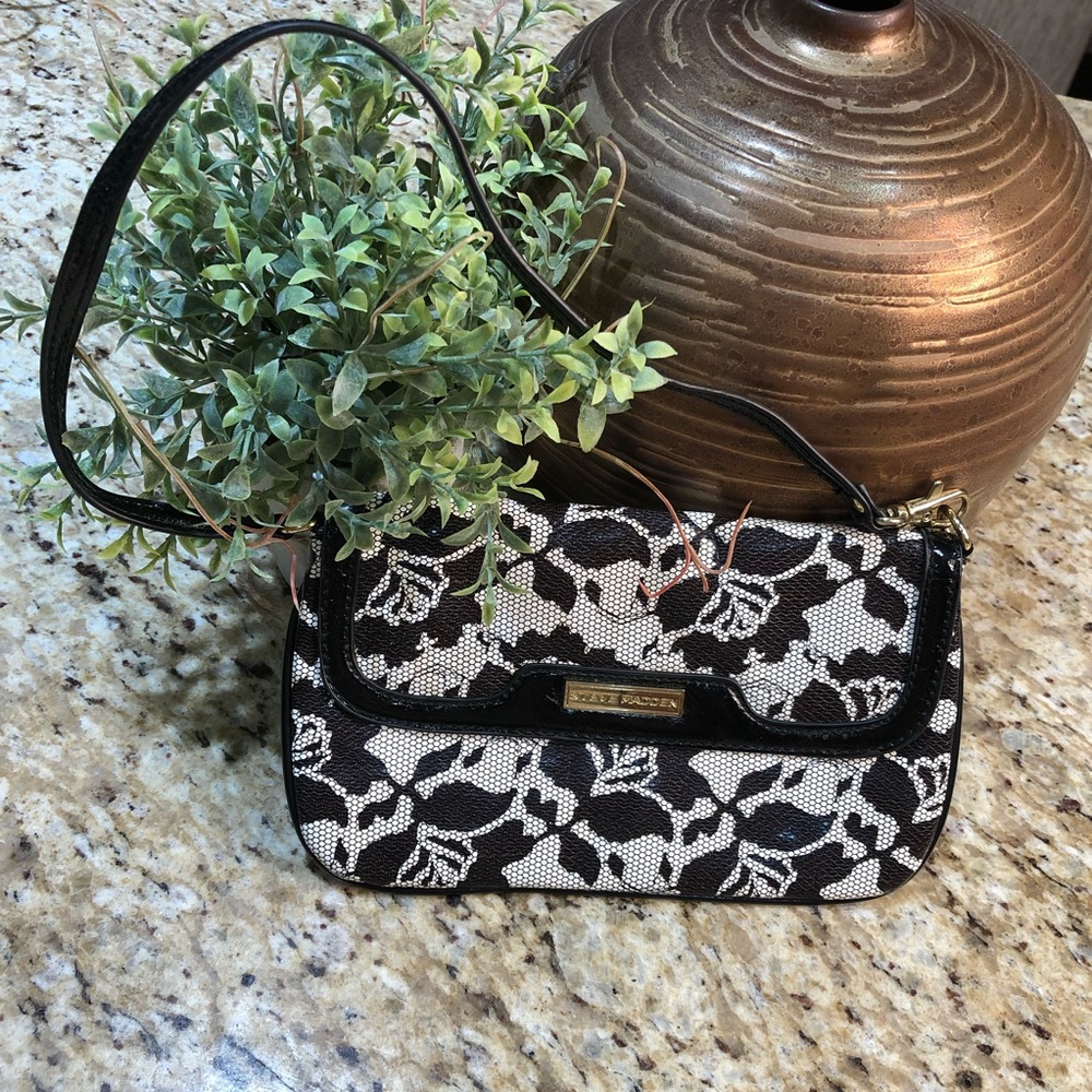 Steve Madden Black White Floral Print Mini Handbag Clutch